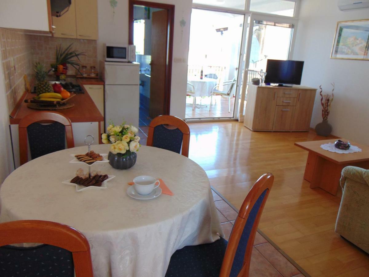 מאלינסקה Apartment Mia מראה חיצוני תמונה